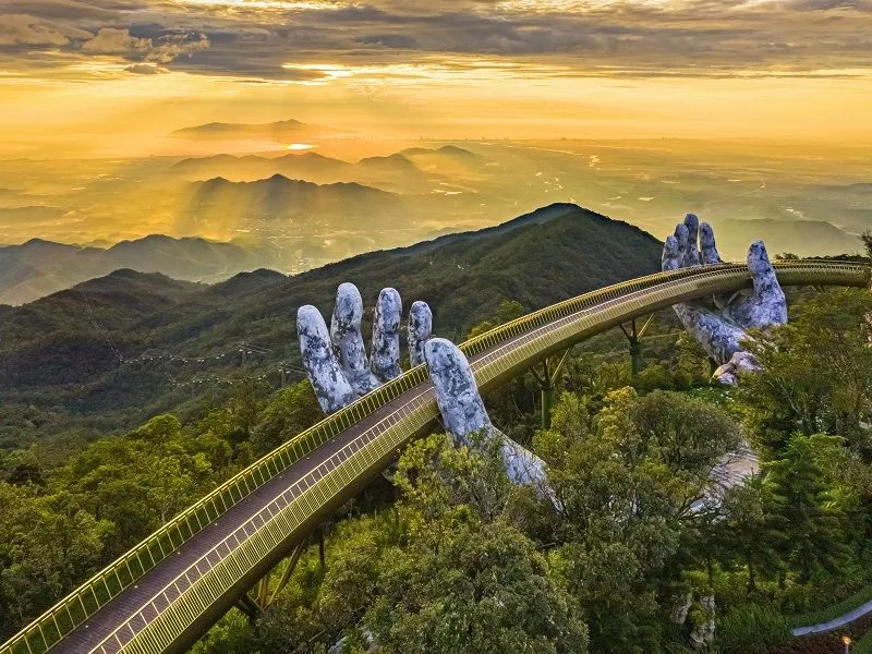 巴拿山金桥