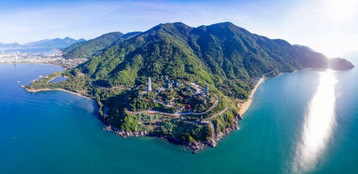 山茶半岛