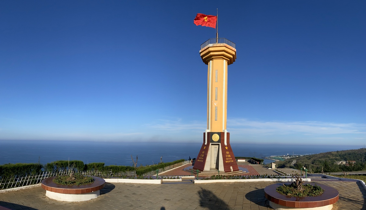 李山旗杆