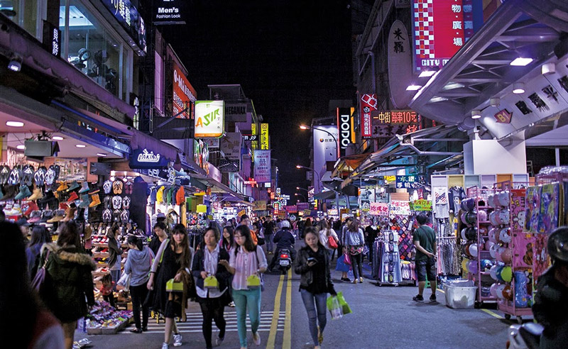 东大门夜市